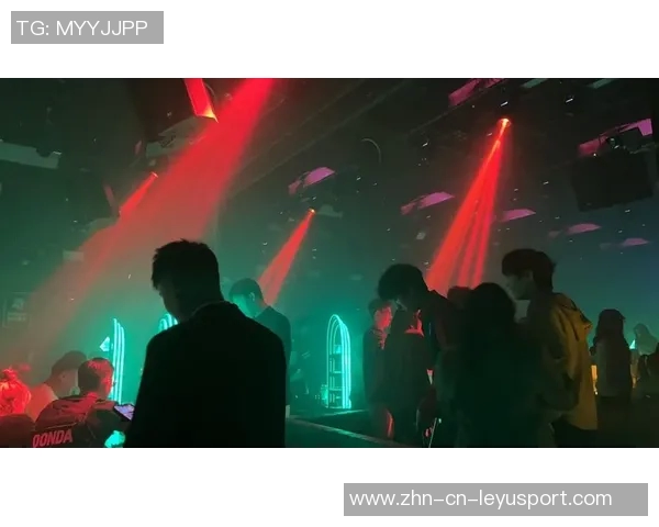 阿里纳斯谈生活选择：播客比夜店更有意义队友凌晨仍在狂欢